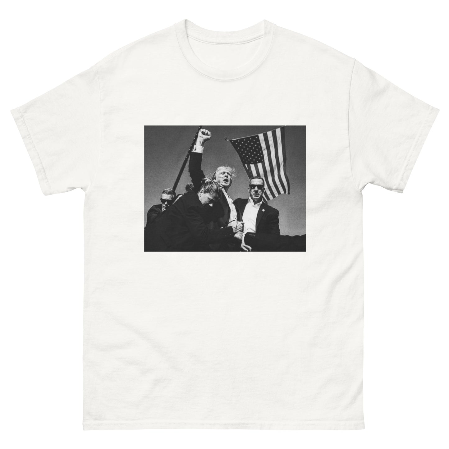 Trump Fight TEE Black & White